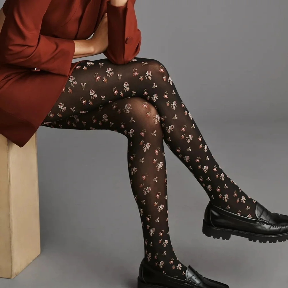 NWT Anthropologie Black  Ditsy Floral Tights XS